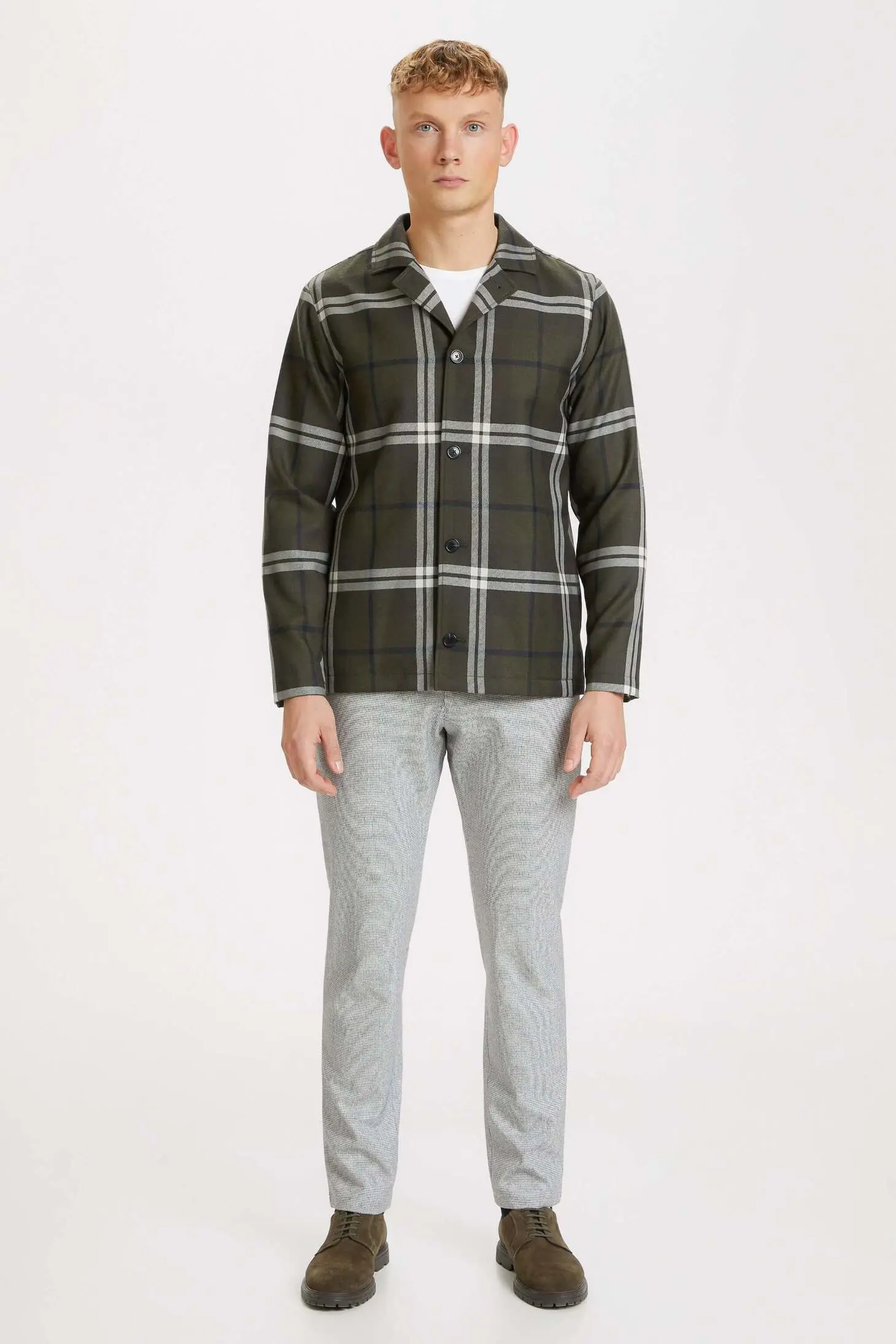 Рубашка regular fit с длинным рукавом мужская